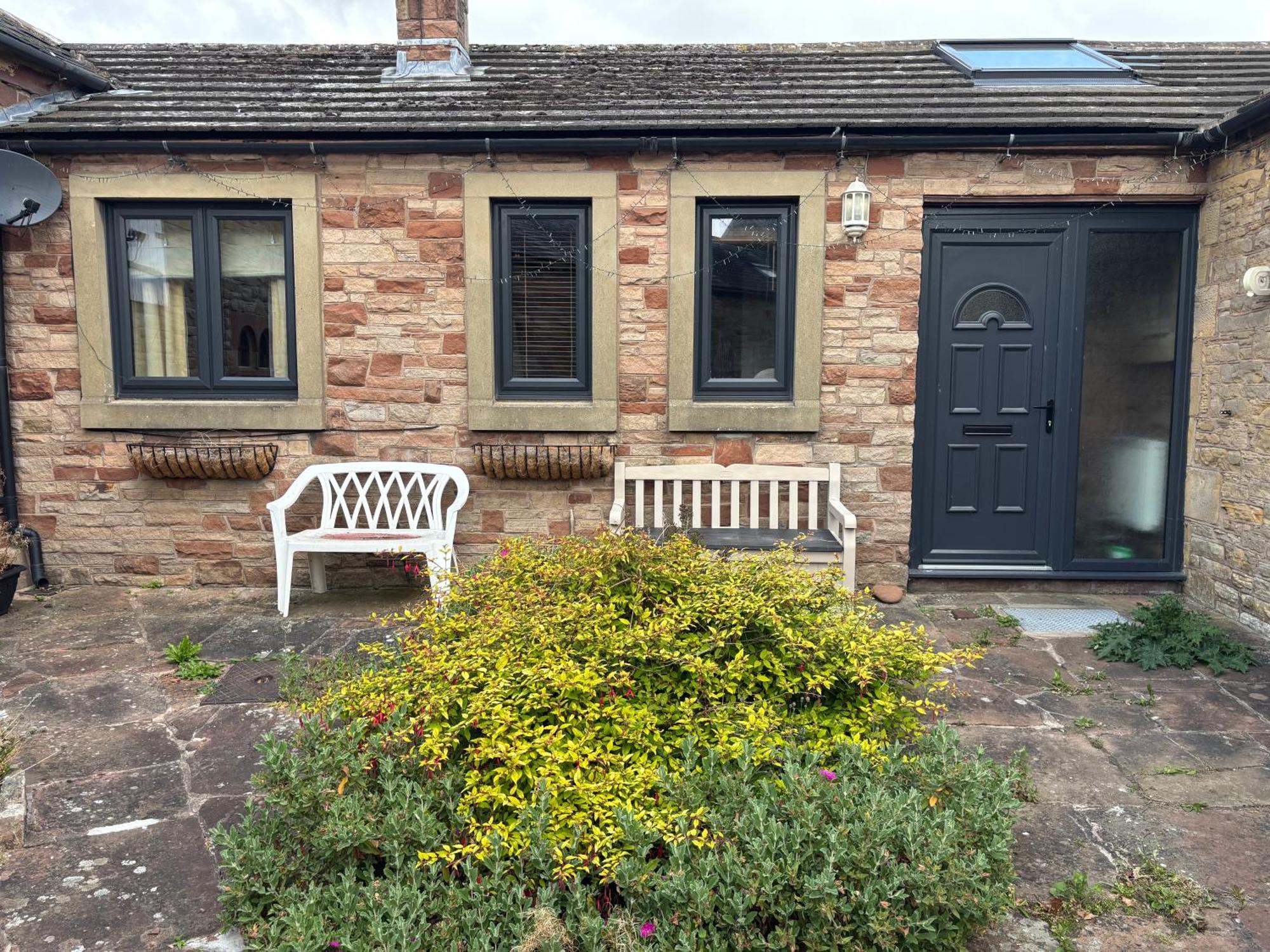 Apartment with Terrace,1705232134:JPEG